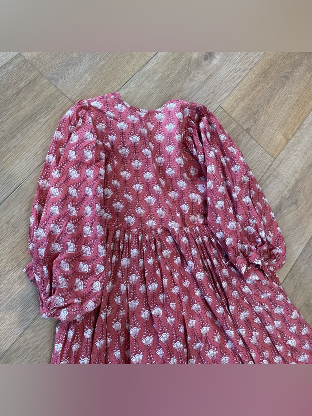 100% Cotton Block Print Raspberry Dress with Puff Sleeves - Picture 4 of 4